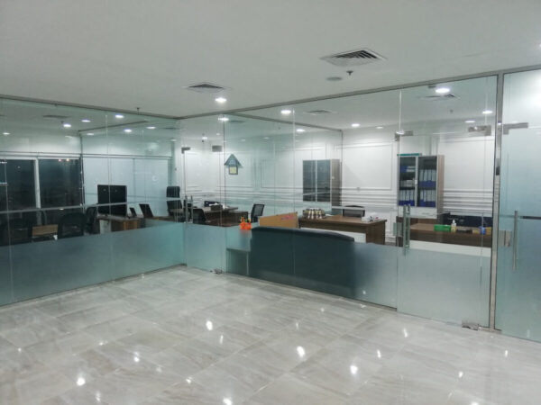 Glass partition and Office interior design works in qatar by Softzone Interiors Qatar